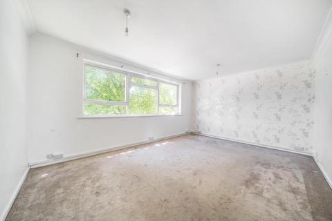 2 bedroom flat for sale, Northwood,  Middlesex,  HA6