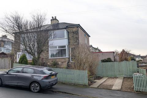 2 bedroom semi-detached house for sale, High Busy Lane, Shipley, West Yorkshire