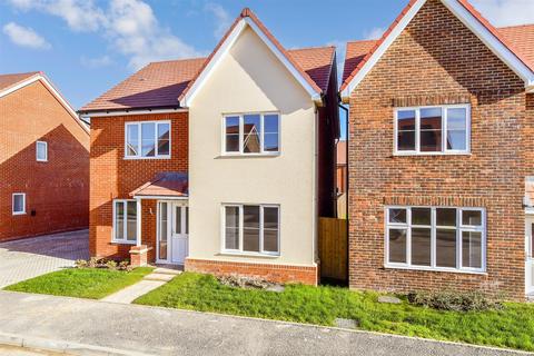 4 bedroom detached house for sale, Thyme Avenue, Hailsham, East Sussex