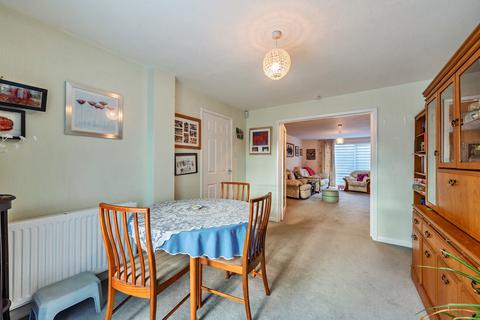 4 bedroom detached house for sale, Green Croft, Berkshire RG40