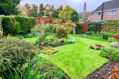 2 bedroom detached bungalow for sale, High Street, Blakeney GL15