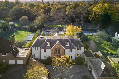 7 bedroom detached house for sale, Sudbrook Gardens, Richmond, TW10