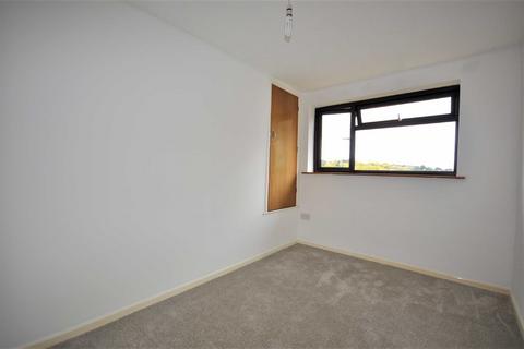 3 bedroom end of terrace house to rent, Peghouse Rise, Stroud, Gloucestershire, GL5