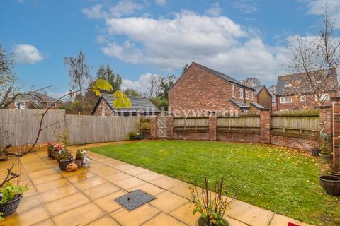 5 bedroom house for sale, Red Kite Street, Preston PR3