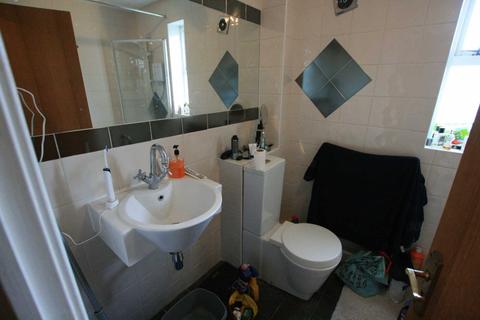 2 bedroom end of terrace house to rent, Murden Way, Beeston, NG9 2WF