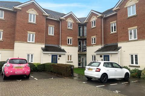 2 bedroom flat to rent, Hayling Close, Gosport PO12