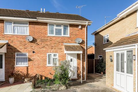 2 bedroom end of terrace house for sale, Petersham Close, Newport Pagnell MK16