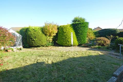 2 bedroom detached bungalow for sale, CHAIN FREE * LAKE