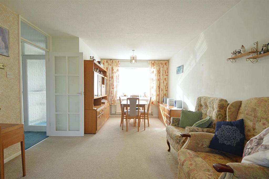 Resized Lounge2.jpg