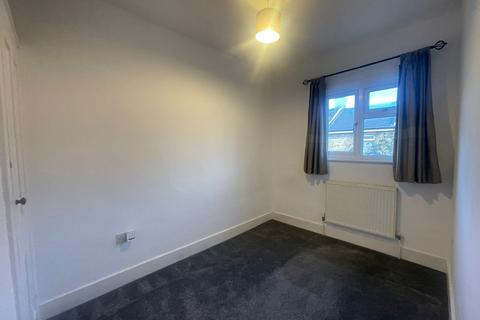 14 Wilfred Street, Gravesend, DA12 2HA