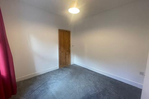 14 Wilfred Street, Gravesend, DA12 2HA