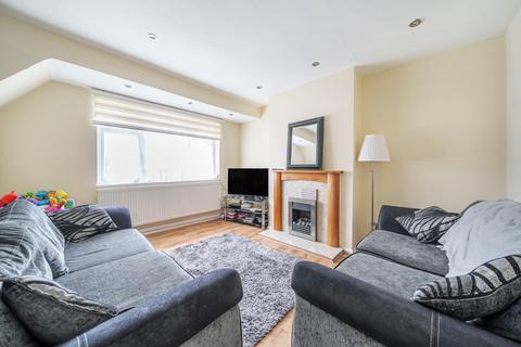 2 bedroom maisonette for sale, Rowe Walk, Harrow, Middlesex