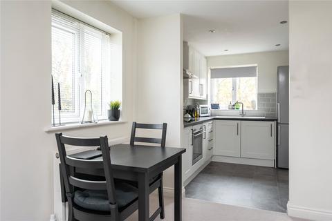 2 bedroom apartment for sale, The Pines, Leeds, LS17