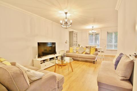 2 bedroom apartment to rent, Heathside Crescent, Woking, Surrey, GU22