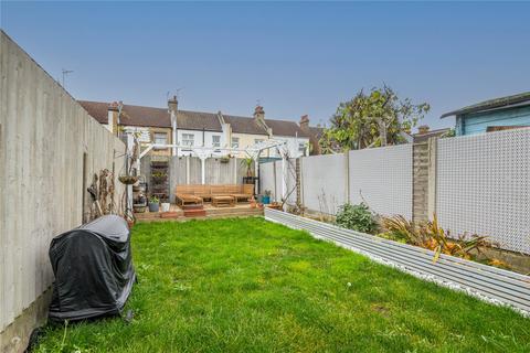 2 bedroom end of terrace house for sale, Oban Road, Southend-on-Sea, Essex, SS2