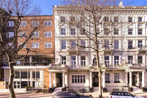 5 bedroom flat to rent, Queens Gate, South Kensington, London