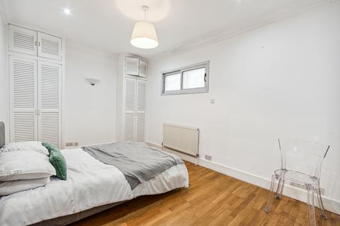 3 bedroom mews for sale, Elvaston Mews, South Kensington, London