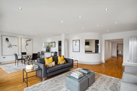 2 bedroom flat for sale, Chelsea Crescent, Chelsea Harbour, Chelsea, London