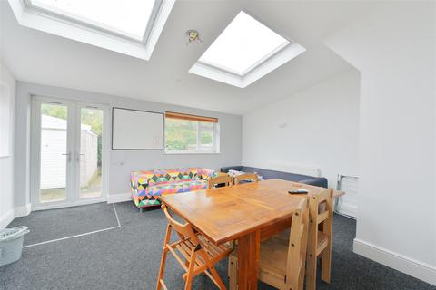 undefined, Newland Park Drive, York
