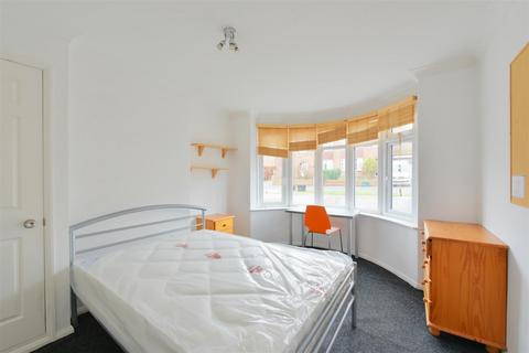 undefined, Newland Park Drive, York