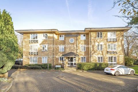 1 bedroom flat for sale, Winterburn Close, Friern Barnet