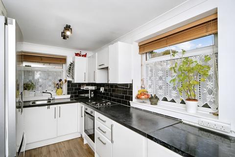 2 bedroom ground floor flat for sale, 50/1 Dochart Drive, Clermiston, EH4 7LR