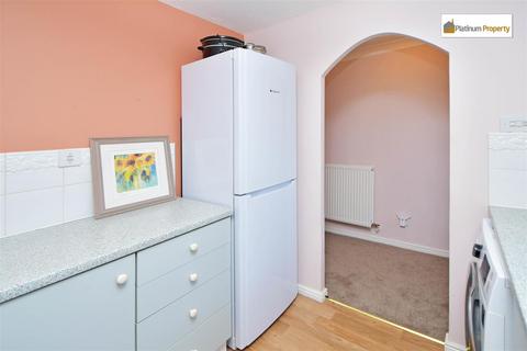 2 bedroom semi-detached house for sale, Merino Close, Stoke-On-Trent ST3