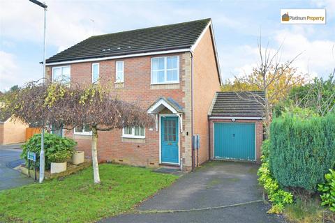 2 bedroom semi-detached house for sale, Merino Close, Stoke-On-Trent ST3