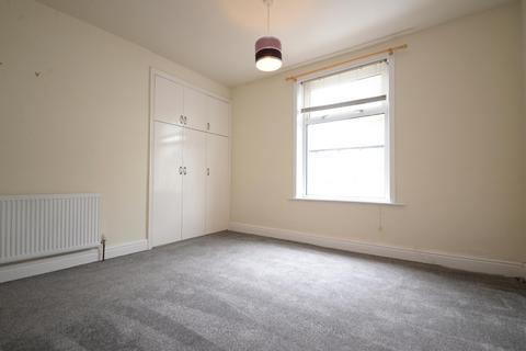 2 bedroom terraced house to rent, Clayton Street, Barnoldswick, BB18