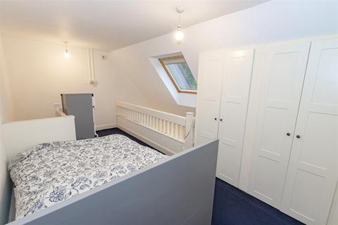 1 bedroom flat for sale, Heatherbank Close, Crayford, Kent