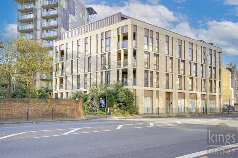 1 bedroom flat for sale, Wharf Lane, London