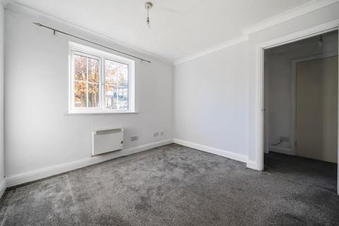 1 bedroom apartment to rent, Langston Court,  High Wycombe,  HP12