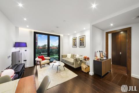 1 bedroom apartment for sale, Charles Clowes Walk London SW11