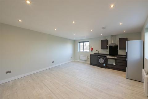 Studio to rent, Kennedy Court, Souter Road, Gosforth