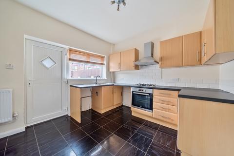 2 bedroom end of terrace house for sale, 67 Victoria Road, Dukinfield, SK16 4UP