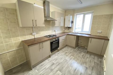 2 bedroom maisonette to rent, Alderwood Road, West Cross, Swansea, SA3