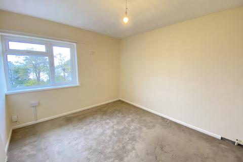 2 bedroom maisonette to rent, Alderwood Road, West Cross, Swansea, SA3