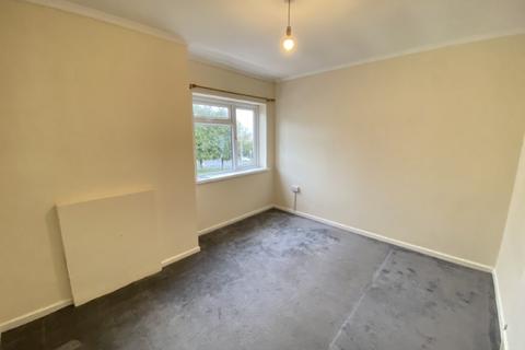 2 bedroom maisonette to rent, Alderwood Road, West Cross, Swansea, SA3