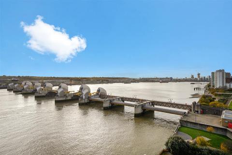 3 bedroom apartment for sale, Wards Wharf Approach, Silvertown E16