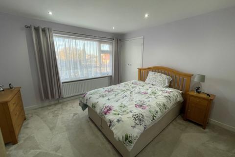 80 Bathurst Road, Staplehurst, Tonbridge, TN12 0LJ