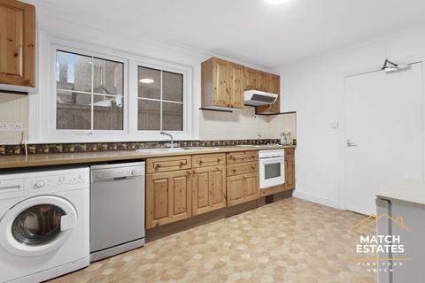 undefined, Douglas Avenue, Hythe CT21