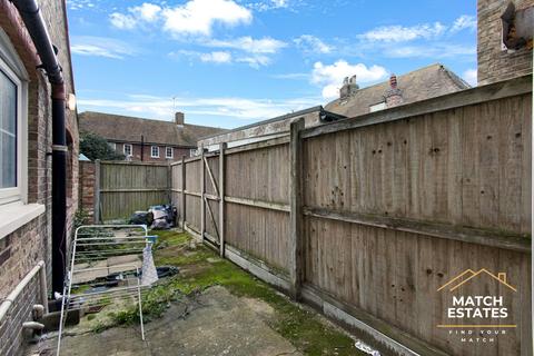 undefined, Douglas Avenue, Hythe CT21