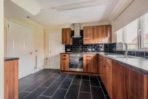 3 bedroom semi-detached house to rent, Frome Way, Telford TF2