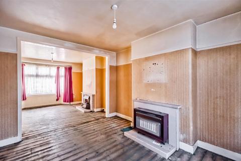 3 bedroom terraced house for sale, Homefield Avenue, Ilford