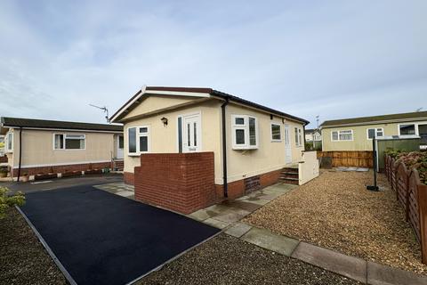 2 bedroom park home to rent, Lancaster New Road, Cabus PR3