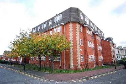 2 bedroom apartment to rent, Flat 12, 45 Regent Road, Gosforth