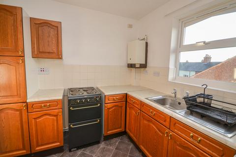 2 bedroom apartment to rent, Flat 12, 45 Regent Road, Gosforth