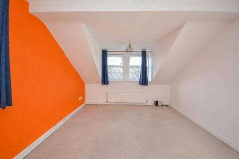 2 bedroom apartment to rent, Flat 12, 45 Regent Road, Gosforth