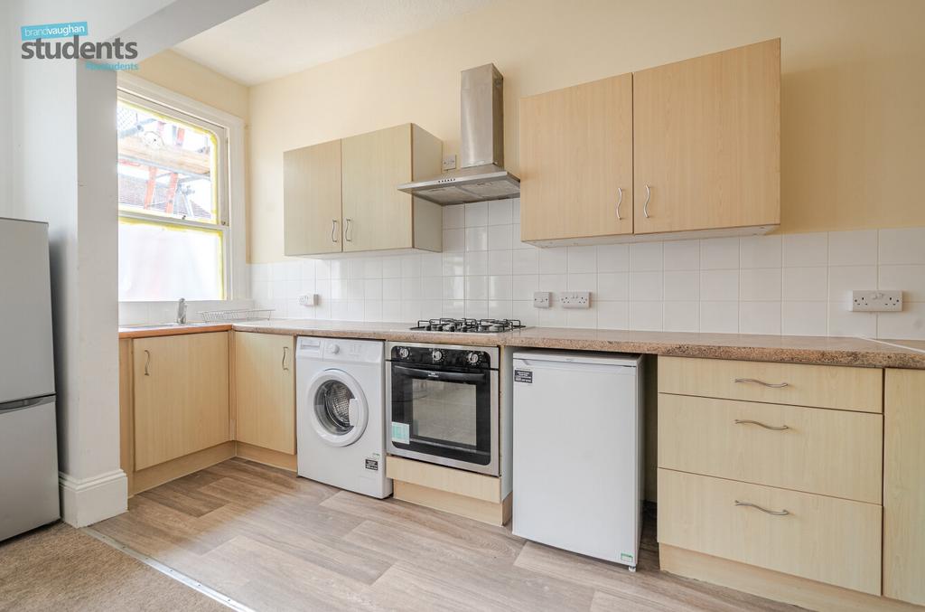 Fe8f0964-efa9-4b7...