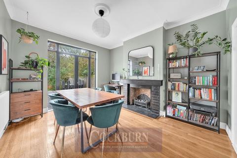 36 Broad Lawn, London, SE9 3XD